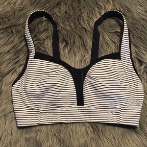 Lululemon Ta Ta Tamer Bra